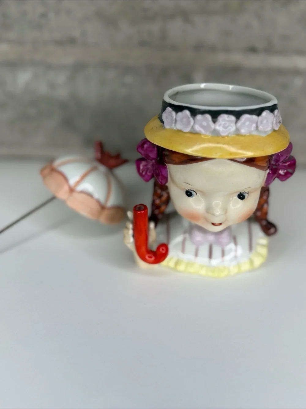 Vintage Thames Japan Girl Head Vase Planter w/ Parasol Pick Ceramic Figurine
